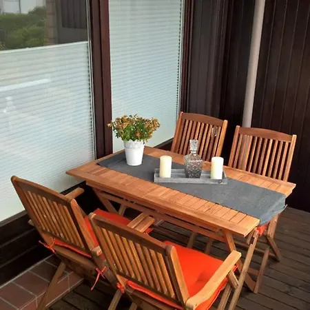Apartment As-immobilien, In
